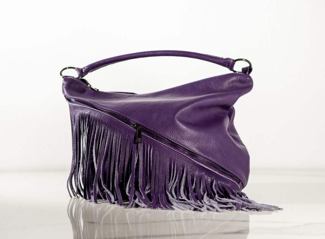 geanta fringe, mov asimetric, geanta moderna, geanta statement, geanta chic, Geanta Fringe Mov Asimetrică