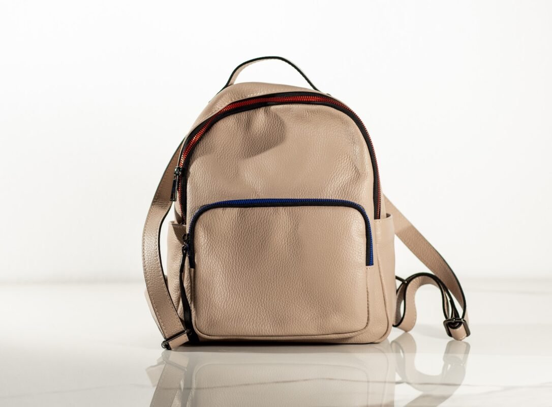 Rucsac Casual, geanta beige, avant-garde, geanta eleganta, geanta moderna, geanta casual, Rucsac Casual din Piele Naturală