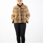 jacheta vizon, caramel chic, jacheta eleganta, blana vizon, iarna premium, Jachetă Elegantă din Blană de Vizon Caramel Chic