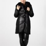 cojoc negru, Cojoc Negru Cu Texturi Contrastante Și Design Atemporal