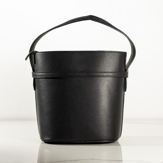 geanta argintie, perforatii decorative, geanta eleganta, geanta moderna, futurist, Geanta Black Bucket