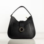 geanta trapezoidala, geanta neagra, geanta eleganta, geanta moderna, geanta dama, Geanta Trapezoidală Neagră Elegantă