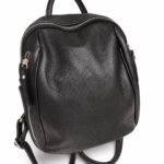 Rucsac negru cu design urban și textură granulată