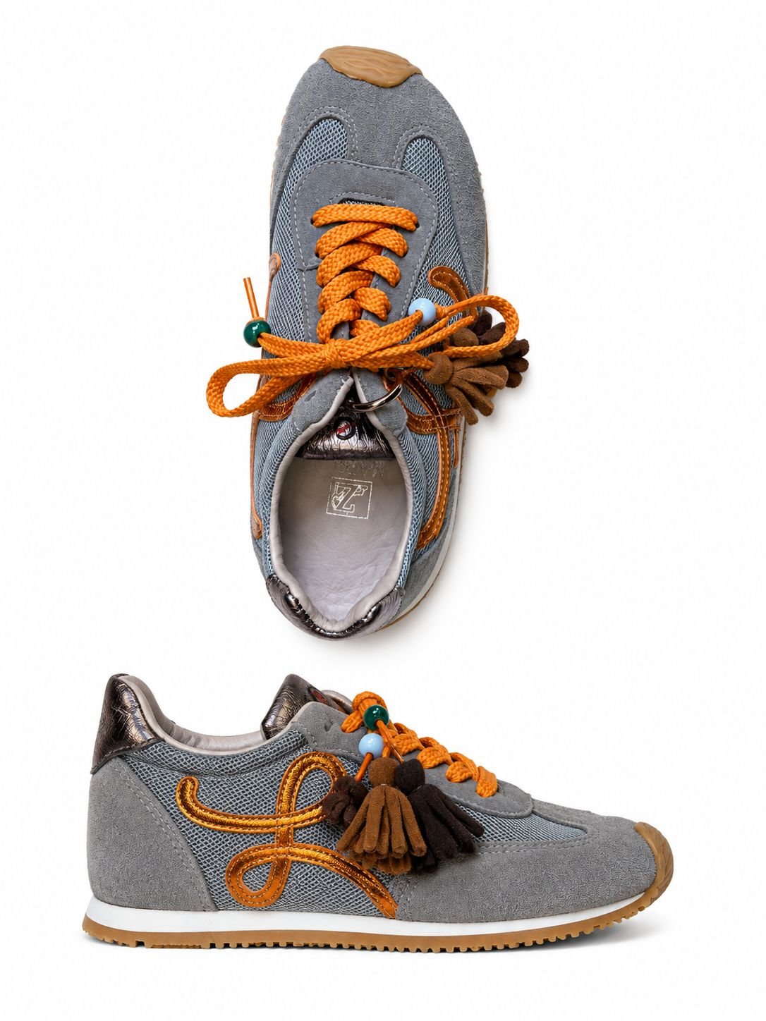 WhatsApp Image 2026-09-01 at 05.52.05 Sneakers Retro-Runner Gri din Piele Întoarsă și Mesh cu Șireturi Portocalii, Ciucuri Boho și Accente Cuprind-Auriu - imagine 1