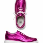 Pantofi Derby/Loafers Roz Magenta Metalizat din Piele cu Șireturi Albe și Talpă Masivă Track