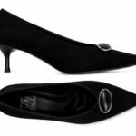 Pantofi Stiletto Negri din Piele Întoarsă cu Broșă Ovală Cabochon și Toc Kitten