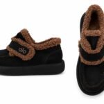 Ghete/Mocasini Negri din Piele Întoarsă cu Căptușeală Shearling Maro-Caramel, Închidere Velcro și Logo "alo"