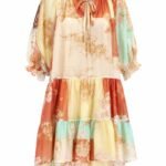 Rochie Scurtă Babydoll din Voal Diafan cu Imprimeu Patchwork Floral și Volane Mâncat-Suprapuse