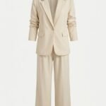 Sacou Single-Breasted Crem-Unt din Piele Fină cu Rever Clasic și Linie Tailored Relaxată