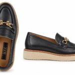 Mocasini Negri-Obsidian din Piele Nappa cu Talpă Platformă Crep-Natur, Cusătură Welt Aparentă și Catană cu Lanț Sculptural Auriu-Miam