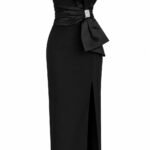Rochie Lungă Negru-Abanos Strapless din Crep cu Decolteu Arhitectural, Brâu Drapat din Satin și Fundă Sculpturală cu Cataramă din Cristale