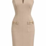 Rochie Midi Bej-Nisip / Camel din Crep Structurat fără Mâneci, cu Decupaj Keyhole, Buzunare Aplicate și Hardware Ecvestru Auriu
