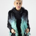 Vestă Statement din Blană Naturală Ombré / Turcoaz-Acvatic spre Negru-Abanos, cu Set Coordonat Negru Diurn