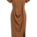 Rochie Midi Arhitecturală Asimetrică Drapată cu Mâneci Cloș în Nuanță Warm Sand / Caramel (Sandro Ferrone)