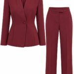 Costum Arhitectural Tailored Two-Piece din Sacou cu Guler Șal și Pantaloni Drepți Asortați în Nuanță Roșu Carmin / Burgund