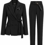 Costum Arhitectural Tailored Two-Piece din Sacou Asimetric cu Două Rânduri de Nasturi și Cordon și Pantaloni Drepți cu Curea în Nuanță Negru Abanos