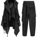 Costum Arhitectural Deconstructivist Two-Piece din Jachetă Asimetrică cu Glugă și Plasă și Pantaloni Cargo cu Suprapuneri și Șnururi în Nuanță Negru Abanos