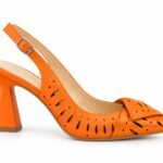 Pantofi Stiletto Arhitecturali slingback din Piele Perforată cu Fundă și Toc Evazat în Nuanță Portocaliu Vibrant