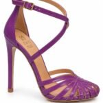 Sandale Arhitecturale din Piele Lăcuită cu Barete Multiple Înfășurate și Toc Stiletto în Nuanță Violet Regal