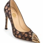 Pantofi Stiletto Arhitecturali din Piele Texturată cu Vârf Ascuțit Metalic Auriu, Cristale Încrustate și Toc Stiletto Înalt în Nuanță Bronz-Cupru
